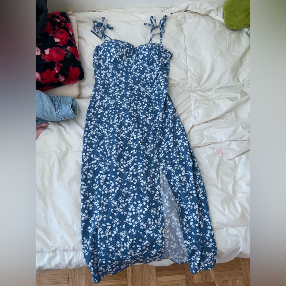 SHEIN Blue and White Floral Skirt